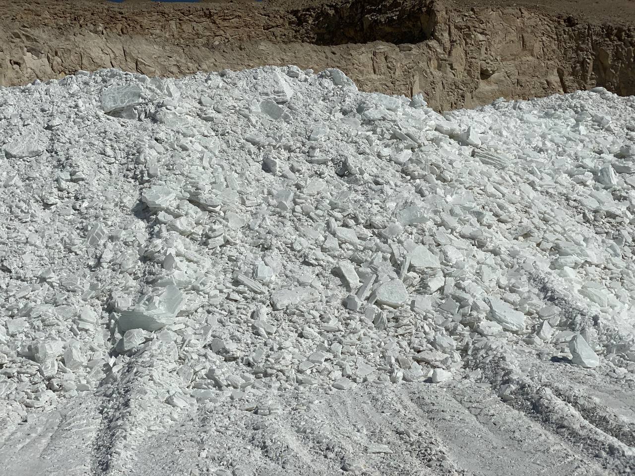 A view of gypsum rocks in depot